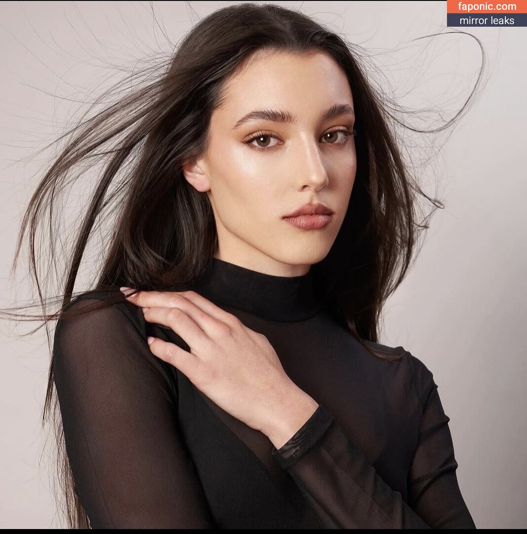 Callisandra, https:, thecallisandra Leaks Nues  Photo #3