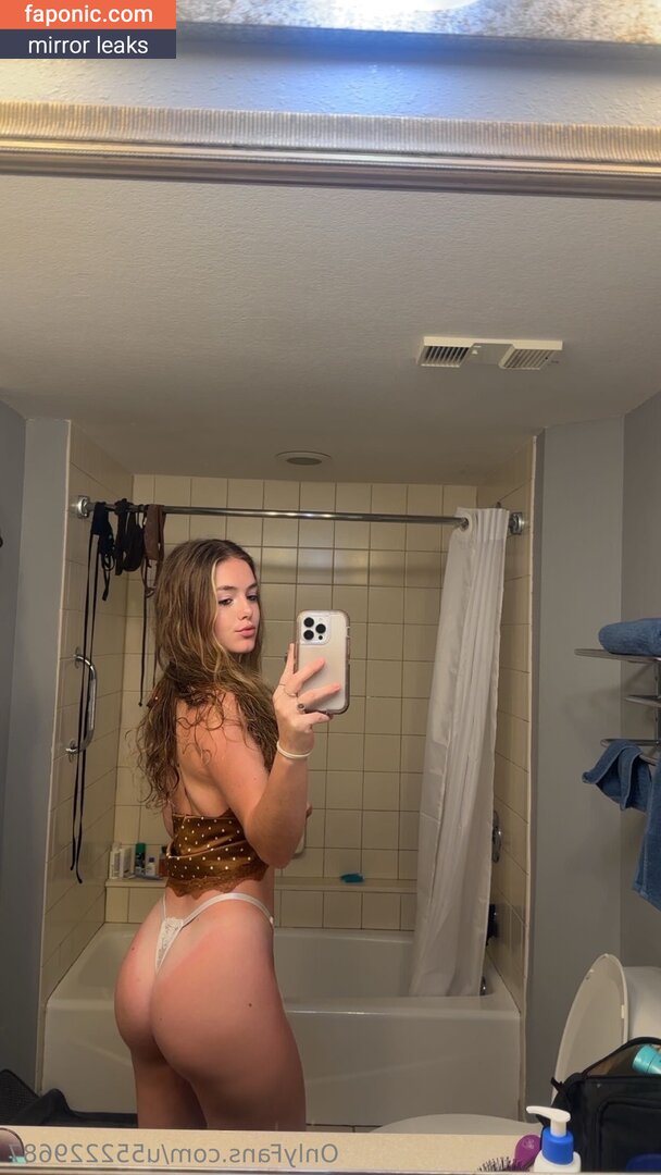 clarareese, hello_clarareese Leaks Nues OnlyFans Photo #1