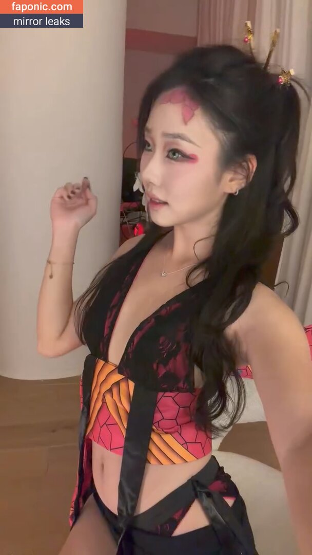 Jessica, h.yojeong, jessicahkim Leaks Nues OnlyFans Photo #34