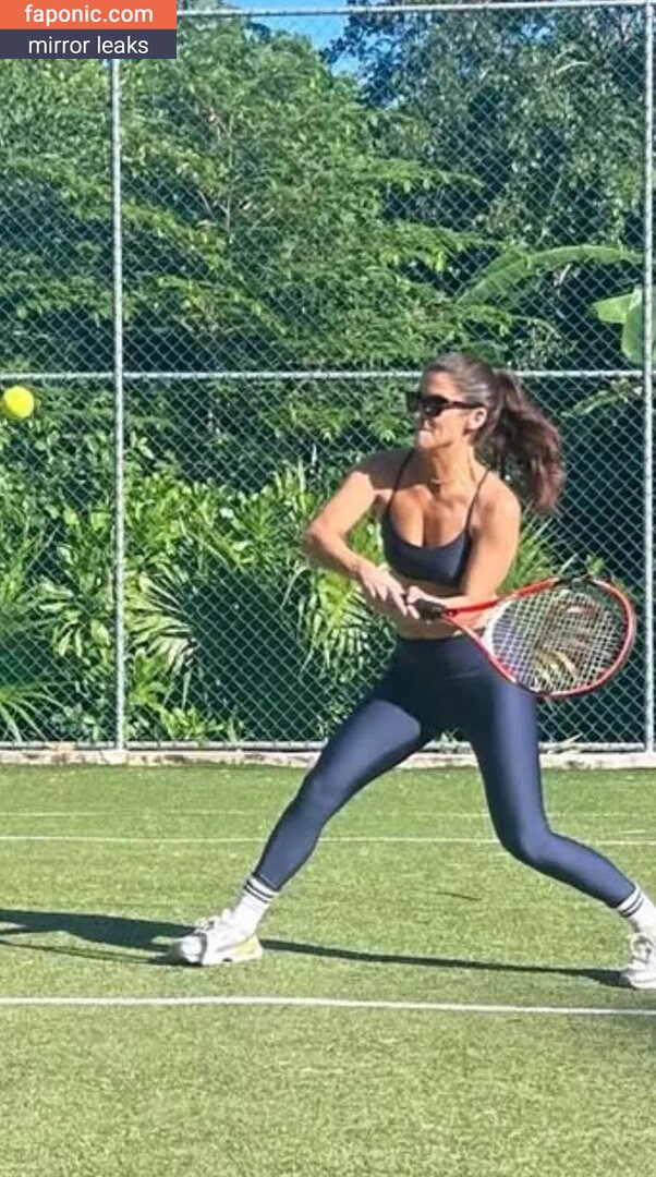 CNNswoman, Kaitlan Collins, kaitlancollins Leaks Nues  Photo #10