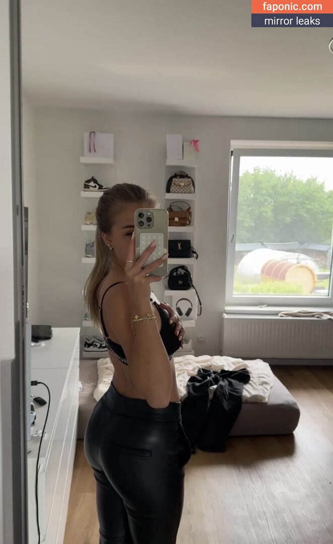 maxima_mclk, maximamclk Leaks Nues  Photo #28