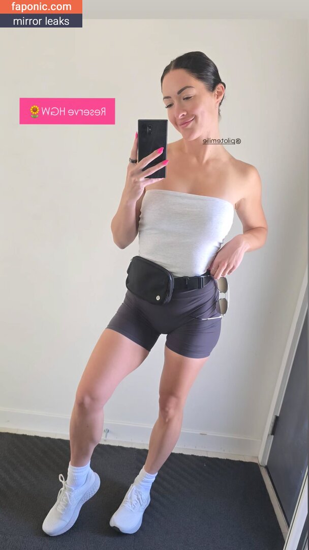 https:, iampilotemilie, pilotemilie Leaks Nues  Photo #19
