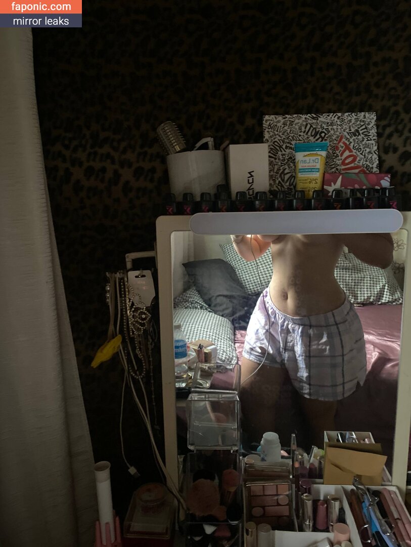 Queency Geollina, q.u.e.e.n.c.y Leaks Nues  Photo #8
