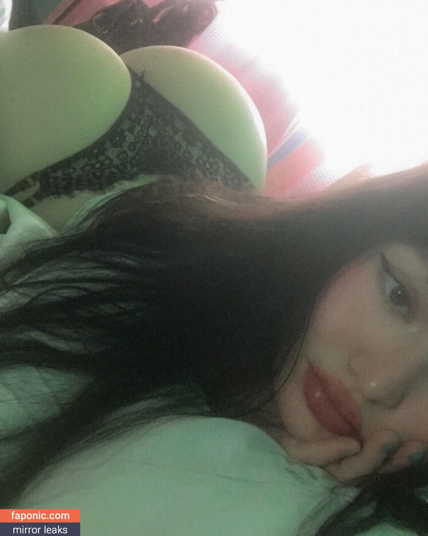 Robyn, robynsnotreal, rrr0byn, therealredrobyn Leaks Nues OnlyFans Photo #18