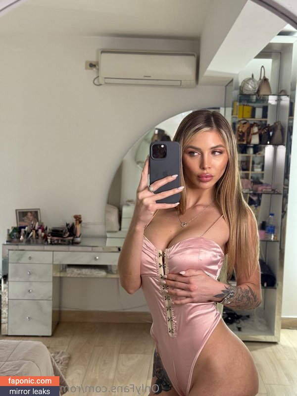 Romina Malaspina, https:, romimalaspina Leaks Nues OnlyFans Photo #123