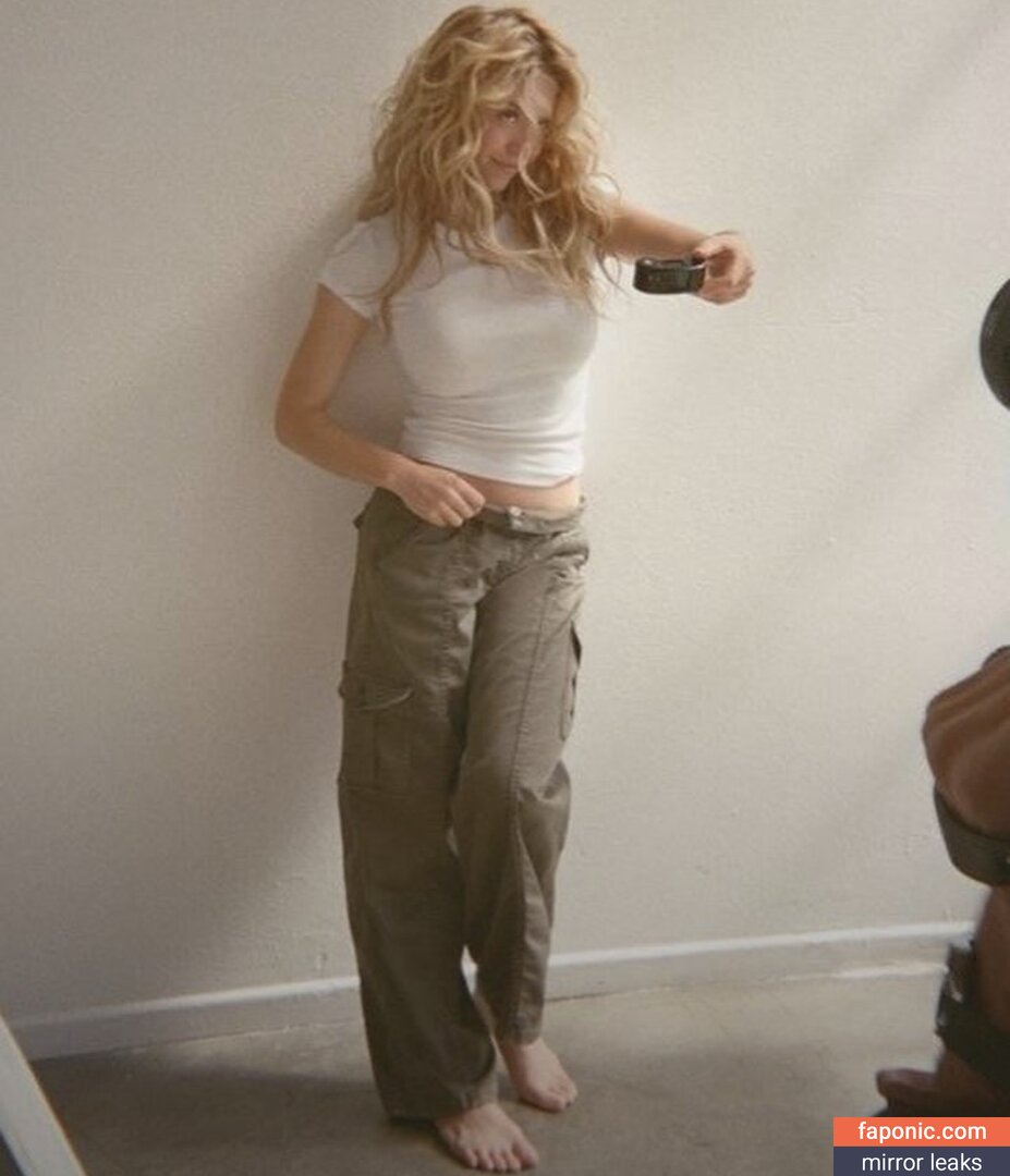Sydney Sweeney, gal_gadot, https:, sydney_sweeney Leaks Nues OnlyFans Photo #177