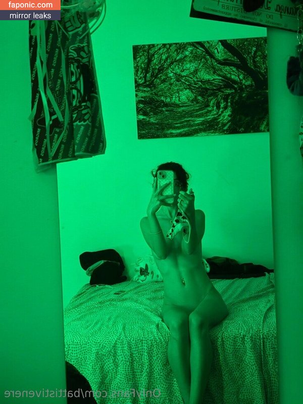 Venere Battisti, claudiasuracee_, venere_battisti Leaks Nues OnlyFans Photo #80