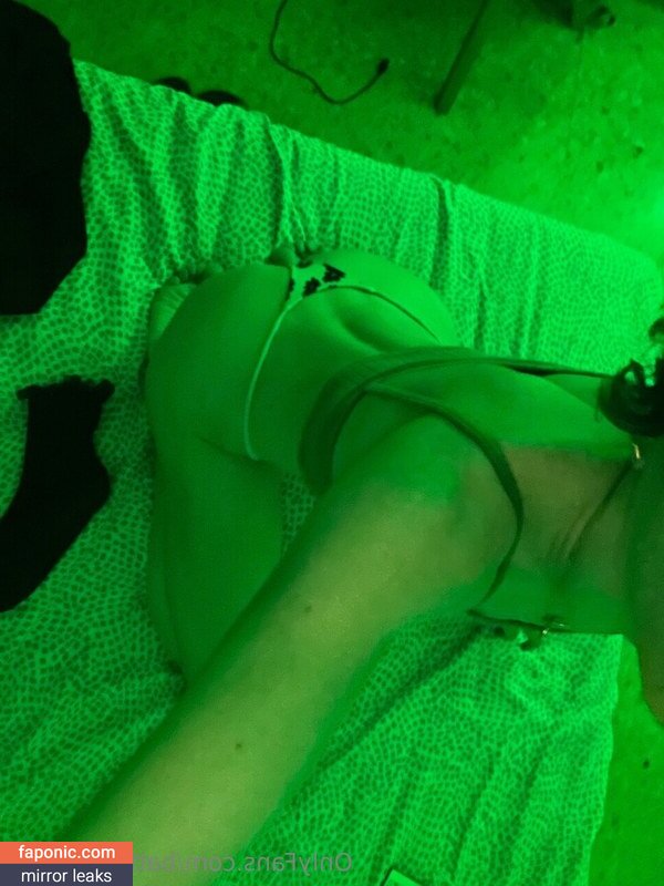 Venere Battisti, claudiasuracee_, venere_battisti Leaks Nues OnlyFans Photo #85