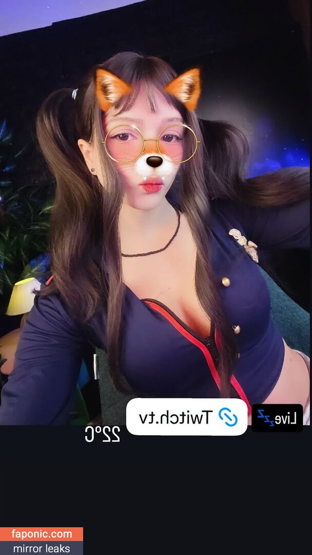 CristalU__U, Florzinha, KittyShady, cristal__aguirre, cristalaguirre Leaks Nues OnlyFans Photo #1