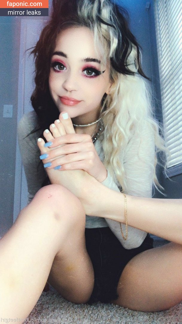 Blairhaze, cutestfeetgirl Leaks Nues OnlyFans Photo #9