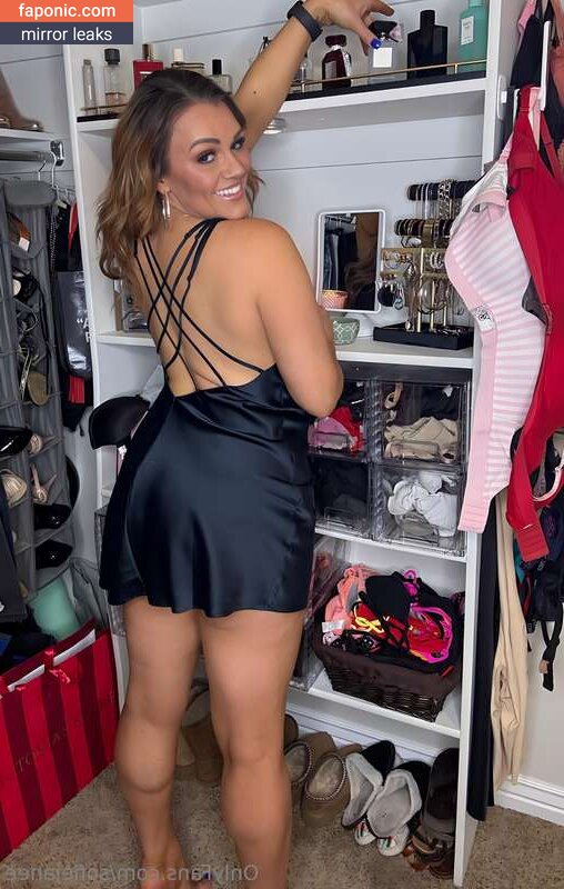 Sofie Jane, sofiejanee, therealsofiejane Leaks Nues OnlyFans Photo #10