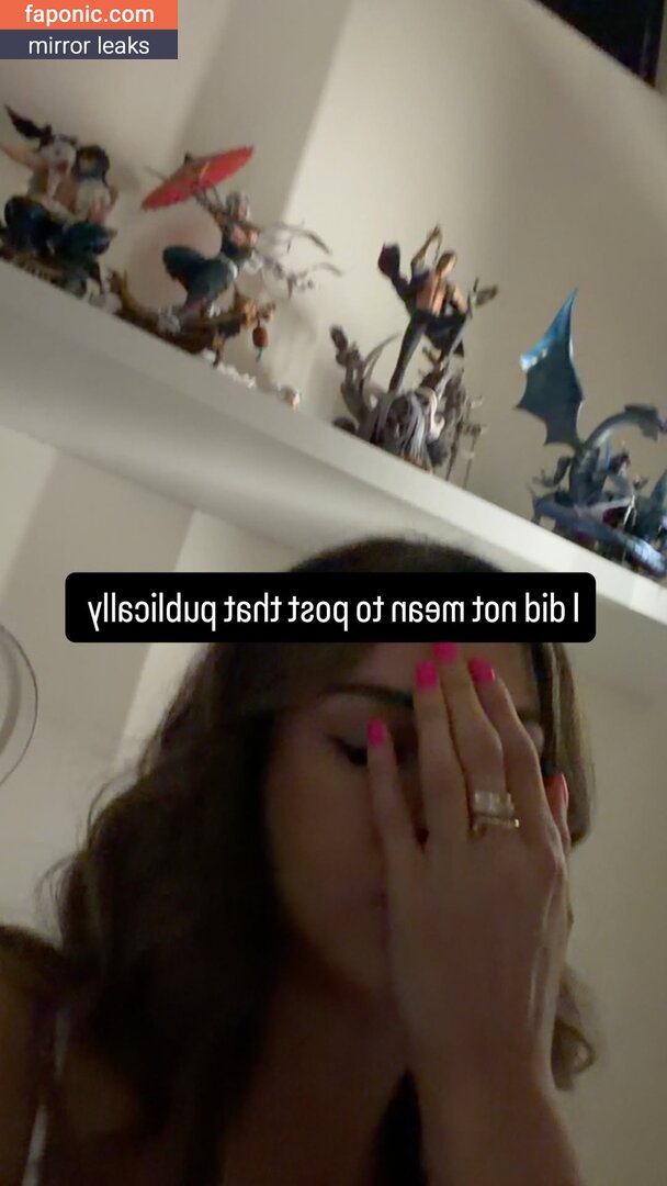 SSSniperWolf Leaks Nues OnlyFans Photo #24