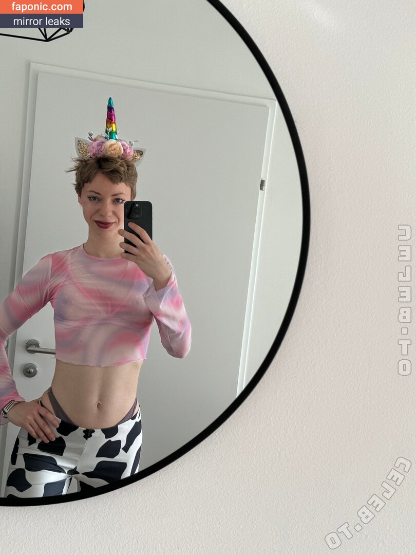 Die Militante Veganerin, Die Wilde Veganerin, diewildeveganerin Leaks Nues OnlyFans Photo #147