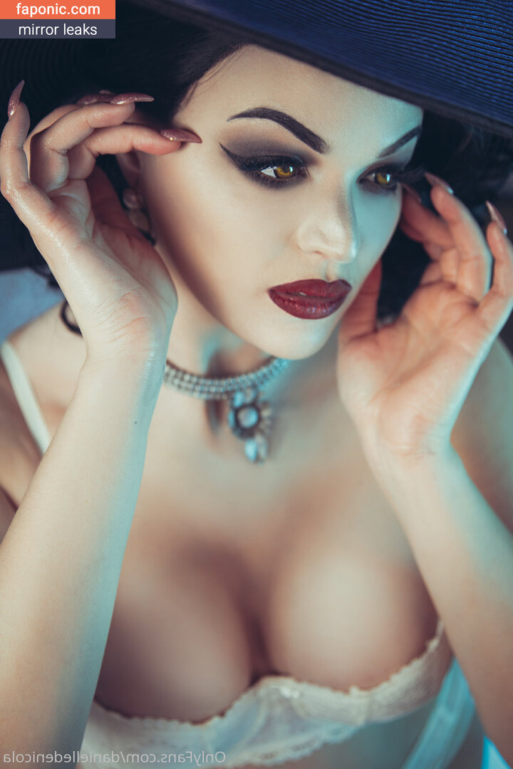 Danielle Denicola, danielledenicola, danielledenicolaofficial, danielledenicolavip, daniellednicola, https: Leaks Nues OnlyFans/Patreon Photo #60