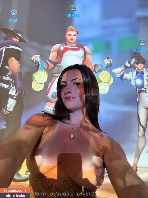 Avadank, Avadankith, Basedmommy Leaks Nues  Photo #24