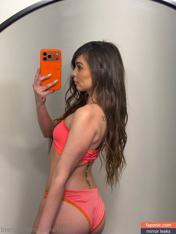 Riley Reid, RileyReidTikTok, hellorileyreid, rileyreidx3 Leaks Nues OnlyFans Photo #3100