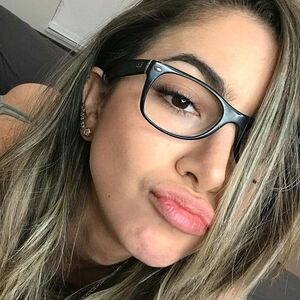 Anllela Sagra
