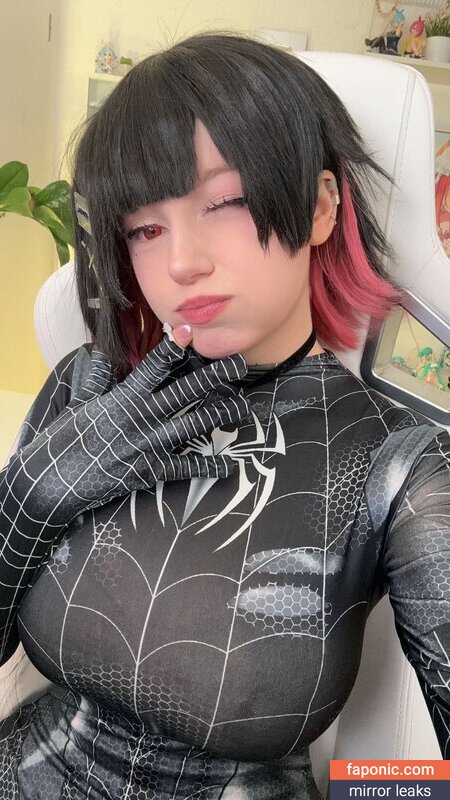 Upminaa Leaks Nues  Photo #372