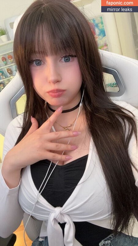 Upminaa Leaks Nues  Photo #376
