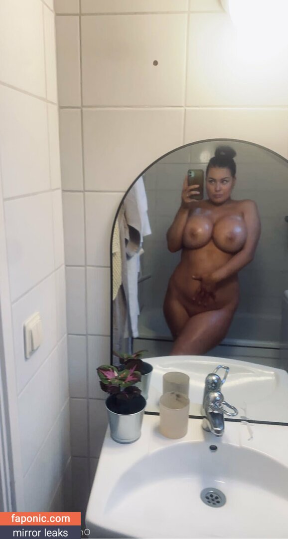iidaiida Leaks Nues  Photo #15